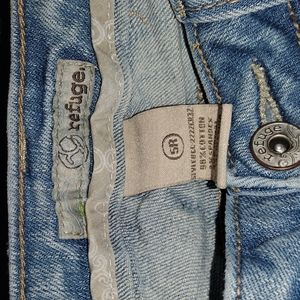 Light blue jeans flare